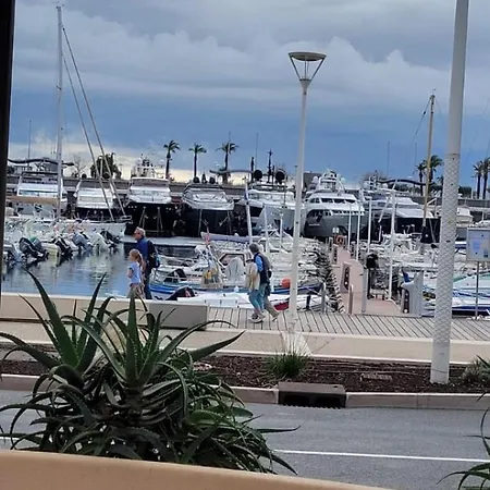 Lägenhet F2 Au Bord De *
