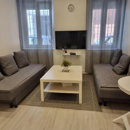 F2 Au Bord De Saint-Raphaël