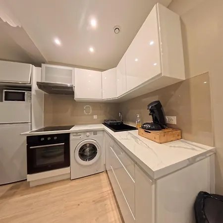 Appartamento F2 Au Bord De Saint-Raphaël