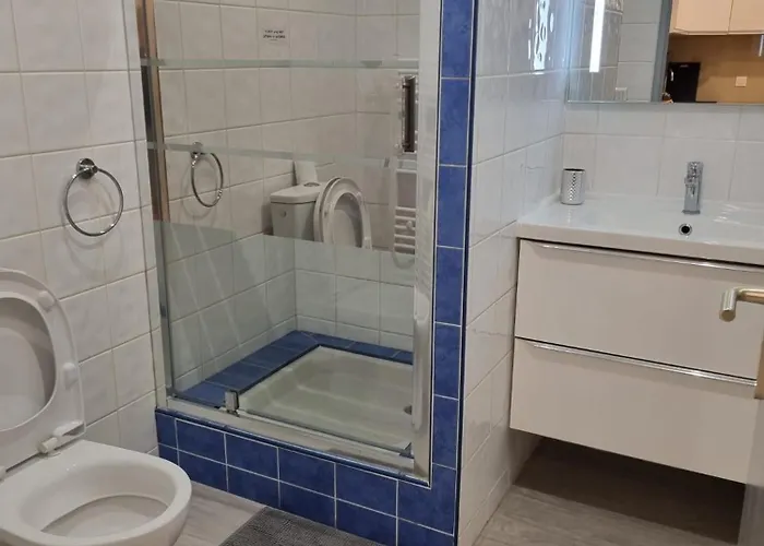 F2 Au Bord De Apartament Saint-Raphaël