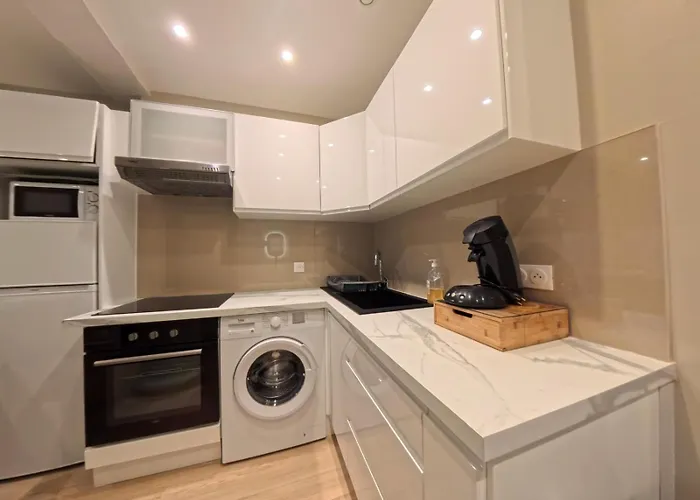 Appartamento F2 Au Bord De Saint-Raphaël